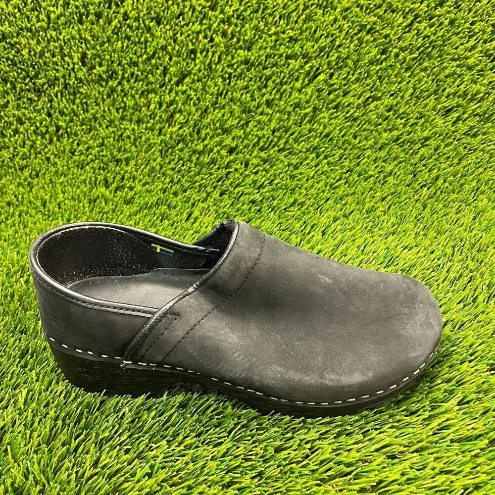 Dansko Pro XP 2.0 Womens Size 12 Black Walking Comfort Slip On Clogs Mules Shoes